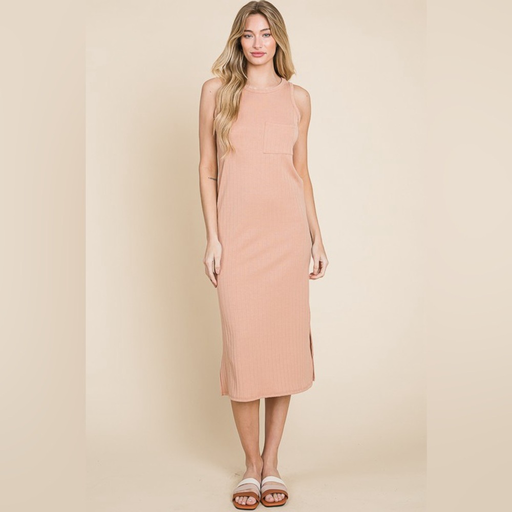 BOMBOM Ribbed Knit Sleeveless Midi Dress